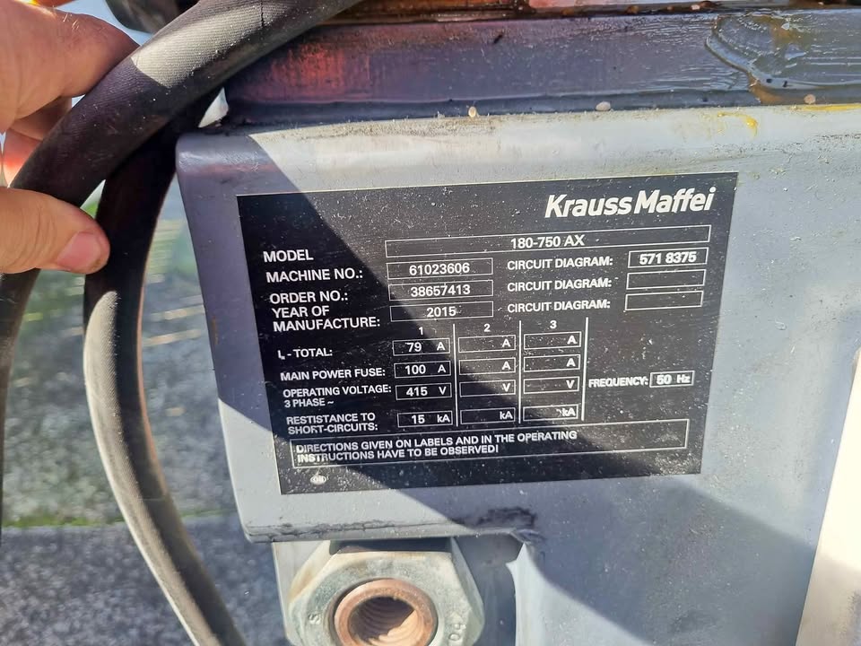 561727230_844917304536471_4102627126292364984_n